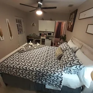 https://luxurious-cozy-studio.hotelstampa.org