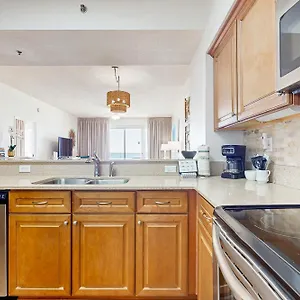 https://topsl-tides-704.hotels-destin.com